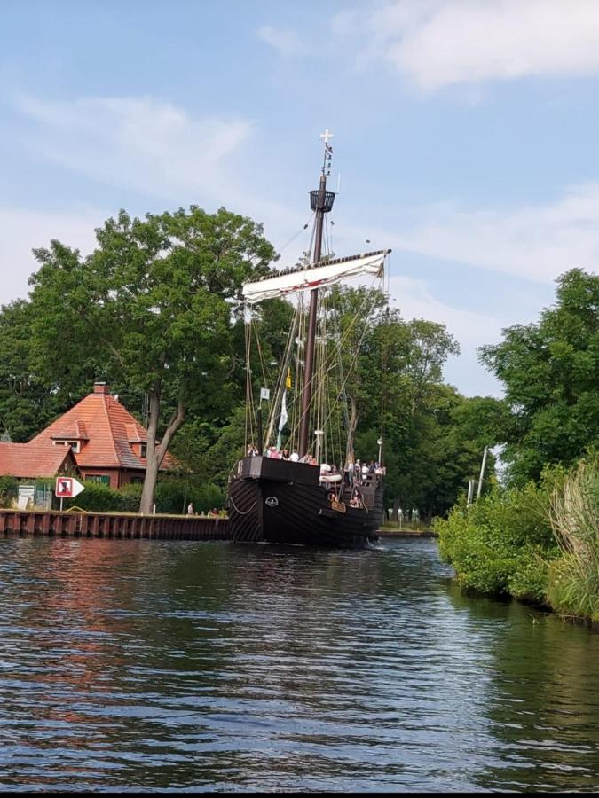 Fischerhaus Godewind 60 Qm Altwarp Exteriör bild