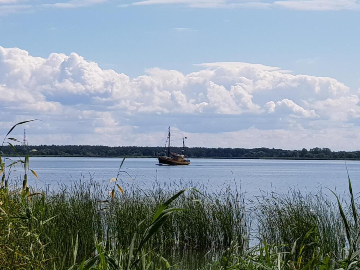 Fischerhaus Godewind 60 Qm Altwarp Exteriör bild